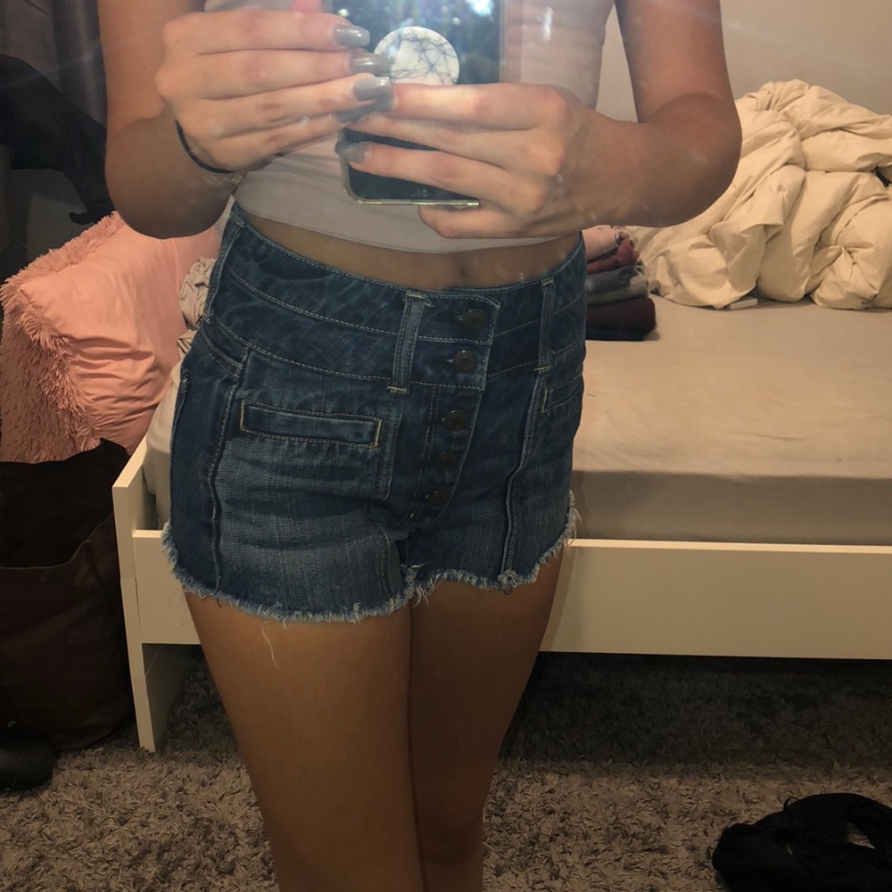 high waisted american eagle shorts